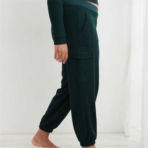 Aerie traveler waffle cargo joggers